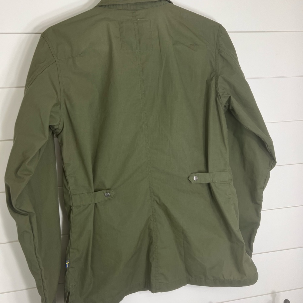 LIKE-NEW Fjallraven Greenland Shirt Jacket - Picture 3 of 12